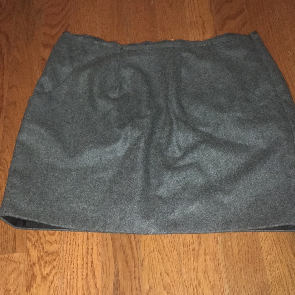 Dark grey wool mini skirt